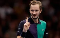 Daniil Medvedev vào bán kết giải quần vợt Erste Bank mở rộng