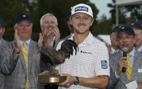 Mackenzie Hughes giành chức vô địch Sanderson Farms Championship
