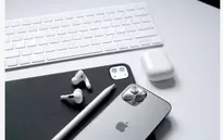 Apple công bố doanh thu kỷ lục, đánh bại mọi dự đoán