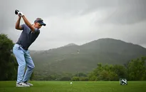 Luke Donald và Ryan Fox dẫn đầu sau vòng 2 giải golf Nedbank Challenge