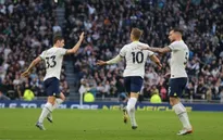 Tottenham thắng kịch tính Leeds United