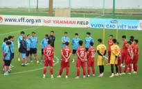 ĐT Việt Nam tập buổi đầu tiên, Quế Ngọc Hải mong chờ được thử tài với Borussia Dortmund