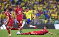 HLV Tite bực dọc trách trọng tài vì chấn thương của Neymar, Danilo