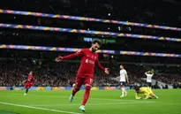 Salah lập cú đúp, Liverpool đánh bại Tottenham