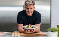 Siêu đầu bếp Gordon Ramsay gọi Việt Nam là một trong ba địa danh ẩm thực ngon nhất thế giới