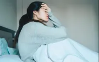 Những lí do khiến bạn thường xuyên đau bụng vào buổi sáng