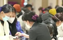 Ngành bán lẻ Trung Quốc sôi động trước Tết