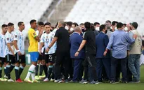 Trận Brazil - Argentina sẽ đá lại, 4 đồng đội của Messi nhận án phạt