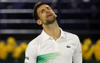 Thua sốc Jiri Vesely, Novak Djokovic mất vị trí số một thế giới