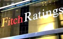 Fitch hạ xếp hạng của Ukraine, tín dụng trái phiếu Nga xuống mức “vô giá trị”