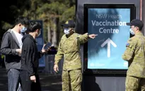 Số ca nhập viện vì COVID-19 tại Australia giảm sau khi làn sóng Omicron đạt đỉnh