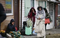 Nạn buôn người đe dọa dòng người sơ tán từ Ukraine
