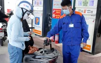Chính phủ trình giảm 50% thuế bảo vệ môi trường với xăng dầu