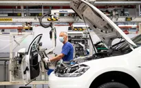 Thách thức bủa vây ngành ô tô Đức