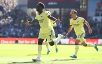 Ngoại hạng Anh | Saka ghi bàn duy nhất, Arsenal xây chắc vị trí thứ 4