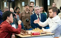 Lê Quang Liêm cầm hoà "Vua cờ" Magnus Carlsen