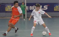 ĐT nữ futsal Việt Nam thi đấu giao hữu với CLB Warriors