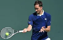 Daniil Medvedev thắng dễ dàng Andy Murray