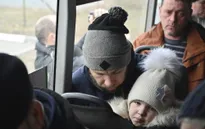 Nga mở hành lang nhân đạo sơ tán dân thường từ Mariupol, Ukraine