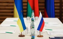 Nga và Ukraine kết thúc vòng hòa đàm thứ 2, Mỹ áp thêm lệnh trừng phạt với Nga