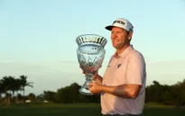 Những nhà vô địch golf tuần qua: Những danh hiệu cảm xúc của Scottie Scheffler và Ryan Brehm