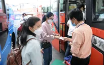 Giá xăng dầu neo cao: Nhiều doanh nghiệp vận tải điều chỉnh giá cước