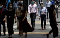 Singapore thắt chặt chính sách tiền tệ chống lạm phát