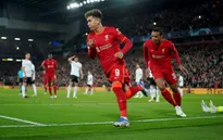 Liverpool 3-3 Benfica (chung cuộc 6-4): cú đúp của Firmino giúp đội bóng thành phố cảng nuôi hy vọng ăn 4