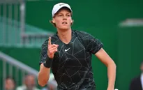 Jannik Sinner ngược dòng thắng ấn tượng Andrey Rublev