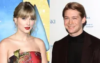 Bạn trai Taylor Swift phản hồi tin đồn đính hôn
