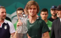 Hạ Djokovic, Rublev đăng quang chức vô địch Serbia mở rộng