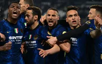 Inter Milan thắng kịch tính trên sân của Juventus