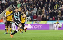 Đánh bại Wolverhampton, Newcastle rời xa nhóm xuống hạng