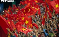 Ảnh: U23 Việt Nam đền đáp khán giả đội mưa cổ vũ bằng 3 điểm ngọt ngào