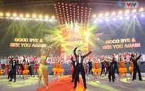 ẢNH | Lễ bế mạc SEA Games 31 ngập tràn âm nhạc và màu sắc văn hóa