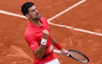 Djokovic thẳng tiến vào tứ kết Pháp mở rộng 2022
