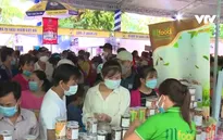 Phiên chợ nghĩa tình cho công nhân