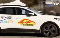 Trung Quốc cấp phép taxi không người lái
