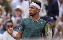 Casper Ruud có lần đầu tiên vào tứ kết một giải Grand Slam