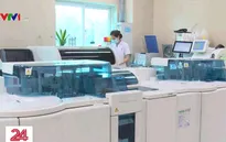 Vì sao nhiều bệnh viện công đang thiếu thuốc, hóa chất?