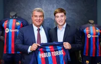 Barcelona đón tân binh đầu tiên trong hè 2022