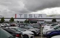Cổ phiếu xe điện Trung Quốc vượt mặt Tesla