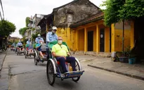 Khách quốc tế đến Việt Nam tăng gấp 6,8 lần so với cùng kỳ năm 2021