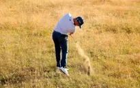 Xander Schauffele dẫn đầu sau vòng 3 giải Golf Scotland mở rộng