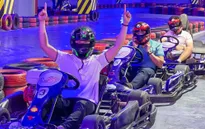 Hấp dẫn môn đua thể thao Go Kart