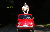 Sebastian Vettel và sở thích lái những chiếc xe huyền thoại