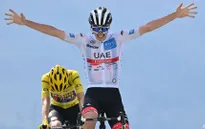 Tadej Pogacar lần thứ 3 giành chiến thắng chặng tại Tour de France