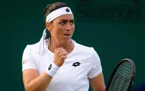 Ons Jabeur giành quyền vào tứ kết Wimbledon 2022
