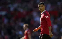 Bị thay sau hiệp 1, Ronaldo giận dỗi bỏ về sớm