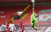Arsenal chuẩn bị chia tay liền 2 ngôi sao 1 già 1 trẻ